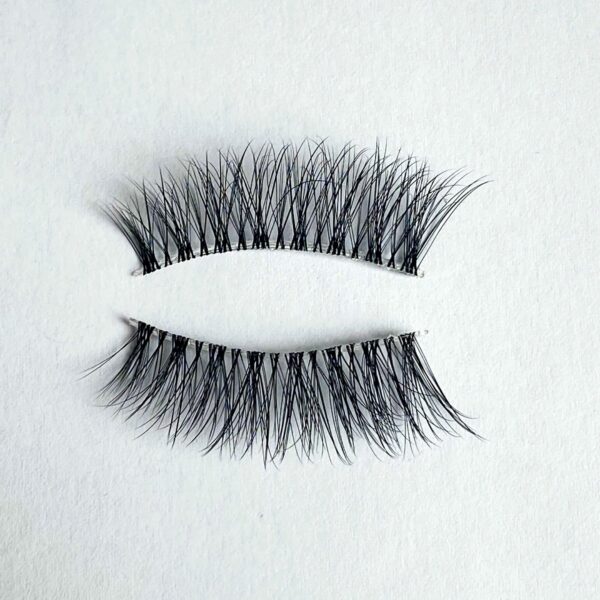 Faux cils so natural