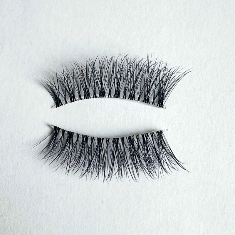 Faux cils so natural